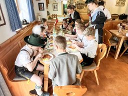 2022_jahrtag_handy 052